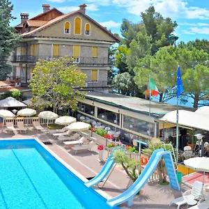 Szálloda La Riserva Di Castel D'appio- Charme & Relax, Ventimiglia